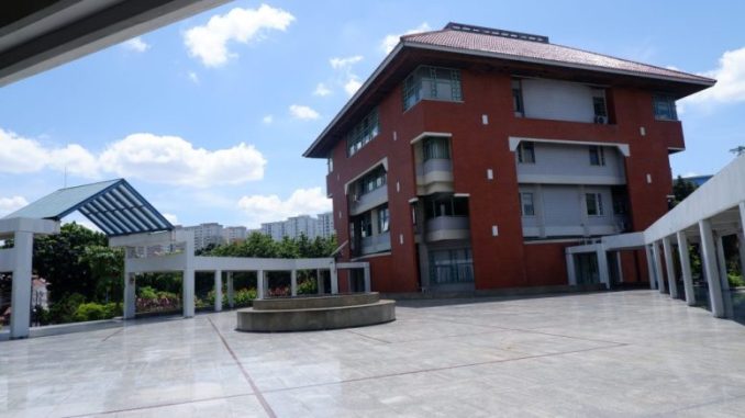 Universitas-Trilogi-777x437-2-678x381